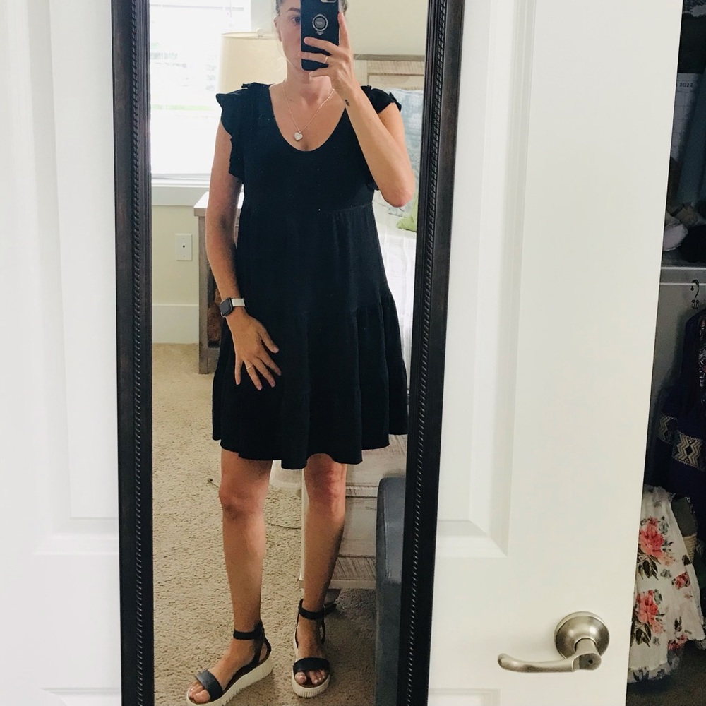 NWT Max Studio Flutter Sleeve Dress